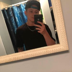 Meet your Posher, Zach